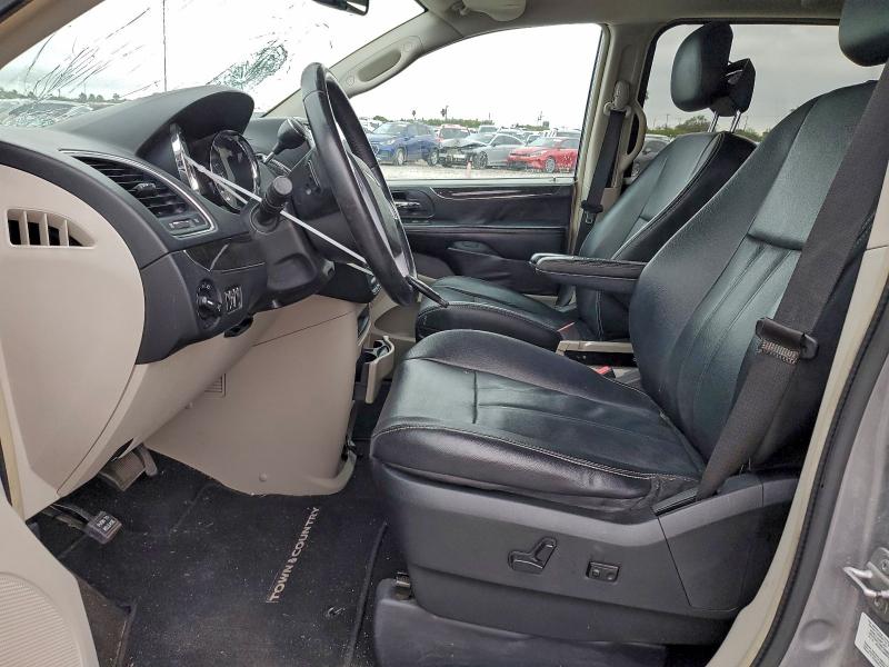95243295 :رقم المزاد ، 2C4RC1BG5ER157020 vin ، 2014 Chrysler Town & Country مزاد بيع