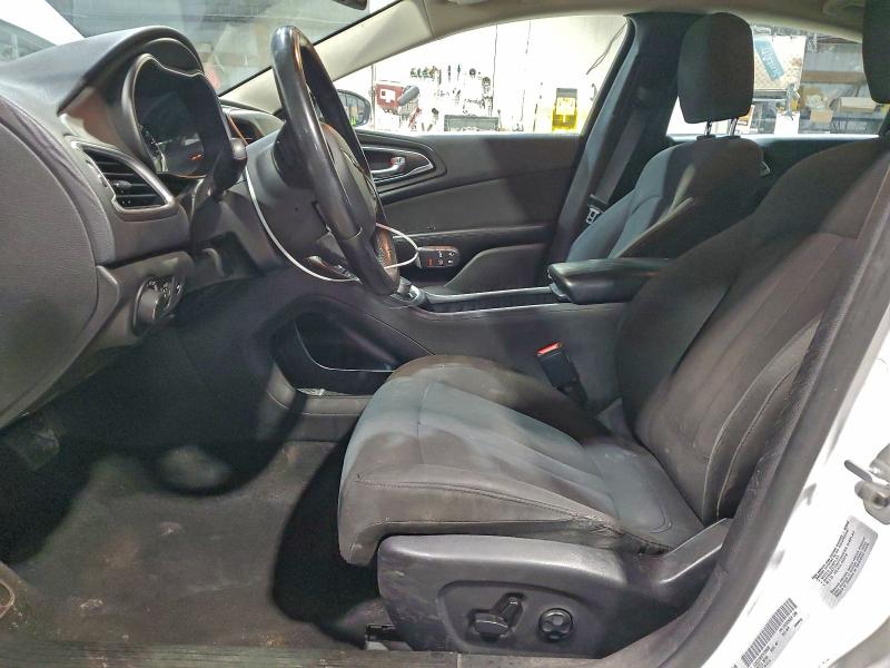 Продаж на аукціоні авто 2015 Chrysler 200, vin: 1C3CCCAB9FN720838, номер лоту: 94947565