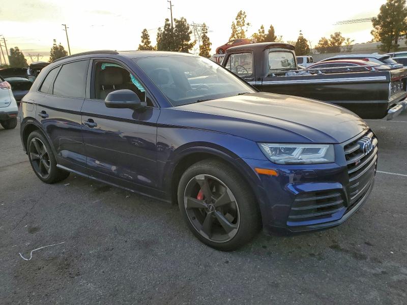 96986965 :رقم المزاد ، WA1B4AFY8K2015718 vin ، 2019 Audi Sq5 مزاد بيع