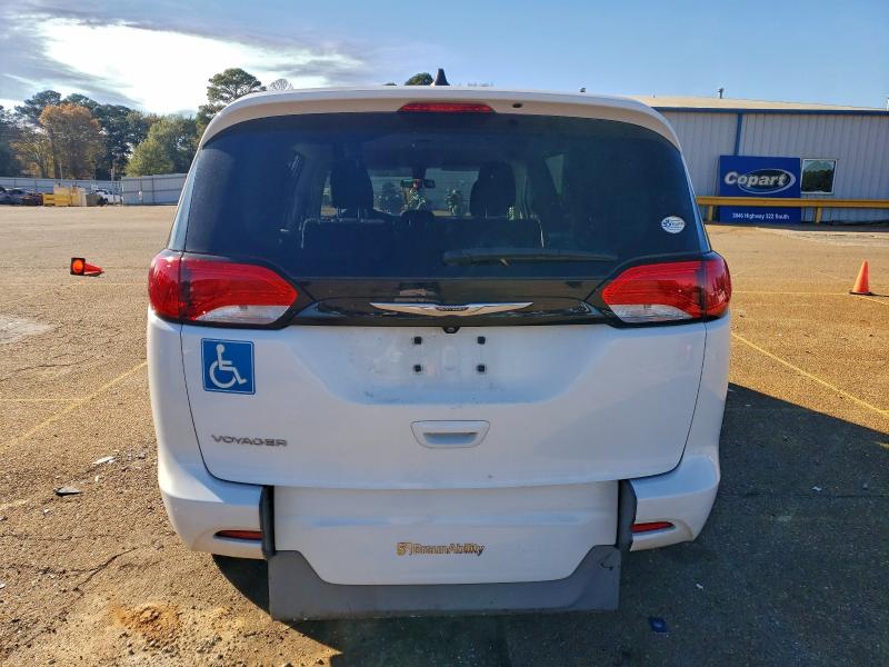 95760275 :رقم المزاد ، 2C4RC1CG9NR172103 vin ، 2022 Chrysler Voyager مزاد بيع