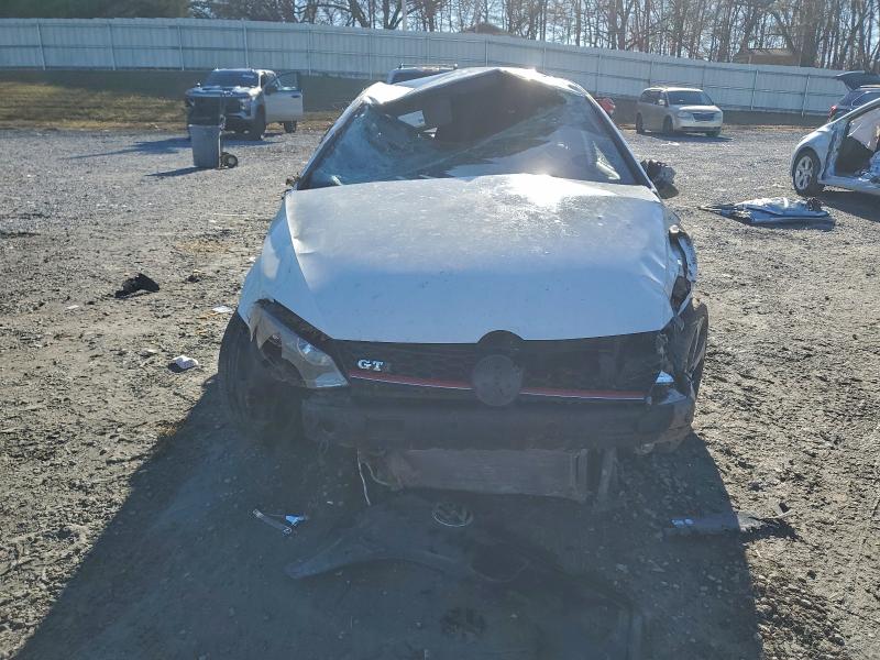 2016 Volkswagen Gti მანქანა იყიდება აუქციონზე, vin: 3VW4T7AU1GM066919, აუქციონის ნომერი: 97243335