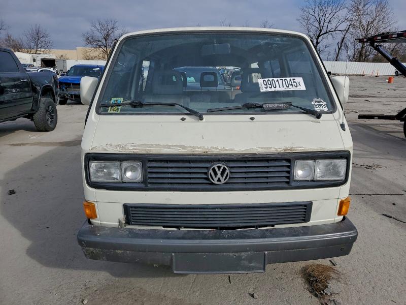 99017045 :رقم المزاد ، WV2YB0256LH083575 vin ، 1990 Volkswagen Vanagon Bu مزاد بيع