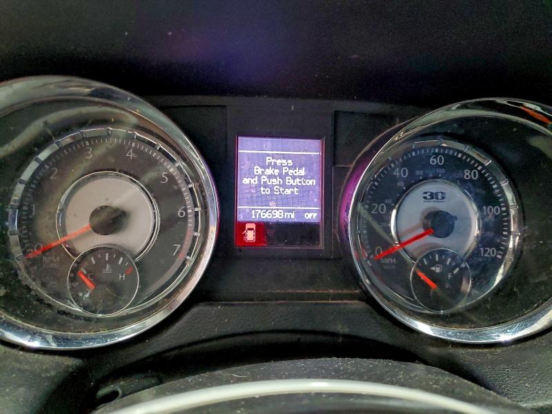 2014 Chrysler Town & Country მანქანა იყიდება აუქციონზე, vin: 2C4RC1CG7ER328770, აუქციონის ნომერი: 97443855