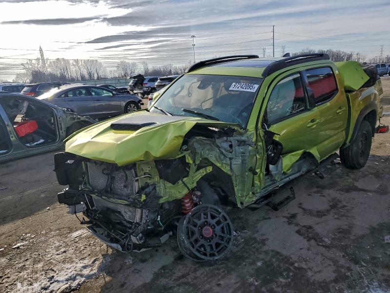 Продажа на аукционе авто 2022 Toyota Tacoma Dou, vin: 3TYCZ5AN3NT064441, номер лота: 97242095
