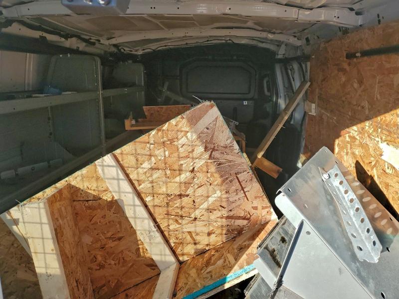 Продаж на аукціоні авто 2018 Ford Transit, vin: 1FTYR2ZM5JKA01077, номер лоту: 77410215