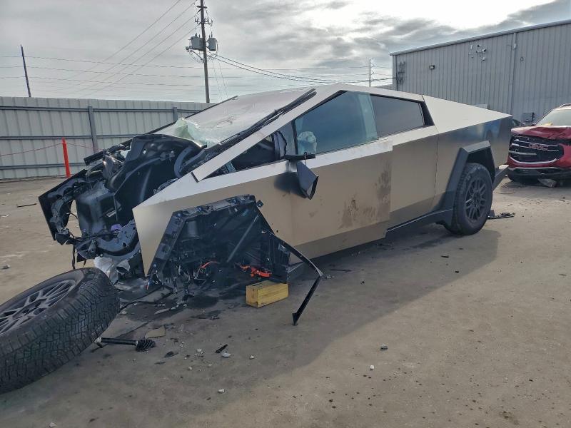 Продаж на аукціоні авто 2025 Tesla Cybertruck, vin: 7G2CEHED5SA075011, номер лоту: 94491495
