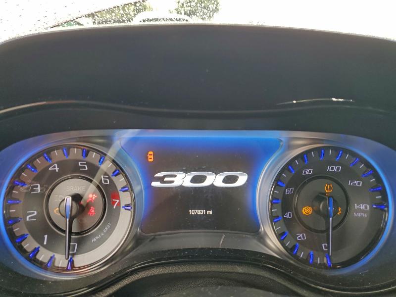 2019 Chrysler 300 S მანქანა იყიდება აუქციონზე, vin: 2C3CCABG5KH654015, აუქციონის ნომერი: 75307495