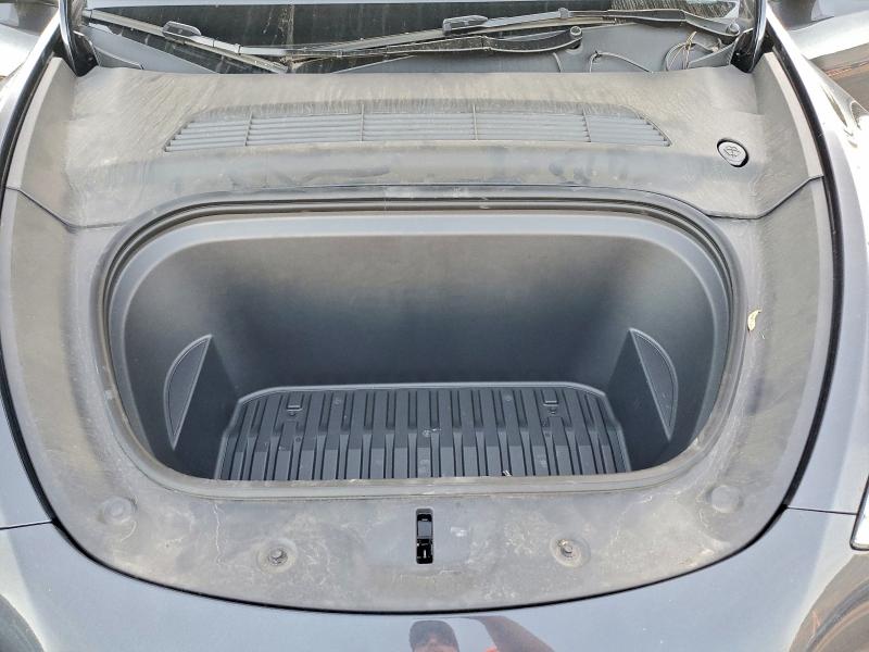 Продажа на аукционе авто 2025 Tesla Model Y, vin: 7SAYGDED3SF218281, номер лота: 93929205
