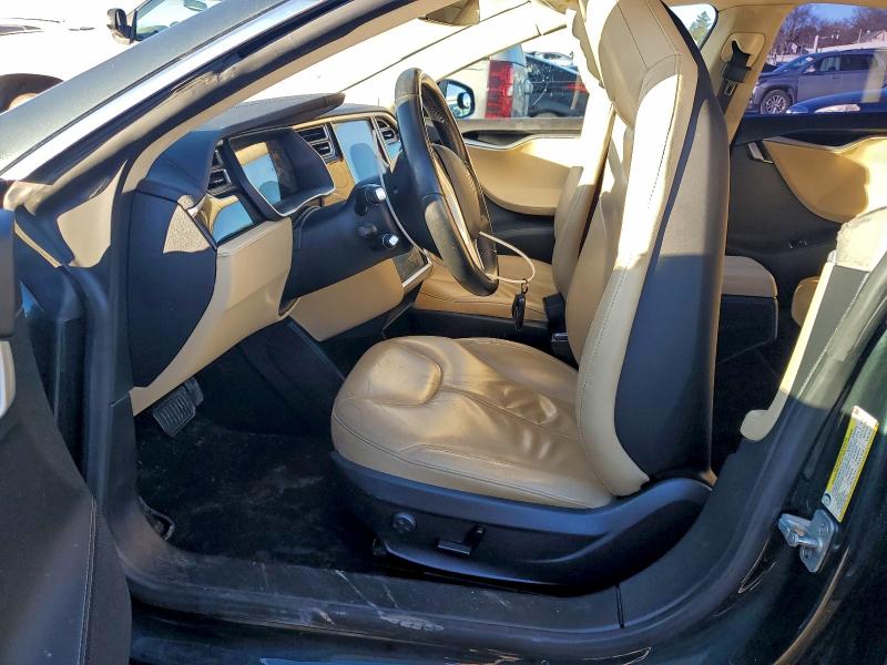 98007665 :رقم المزاد ، 5YJSA1S18EFP50997 vin ، 2014 Tesla Model S مزاد بيع