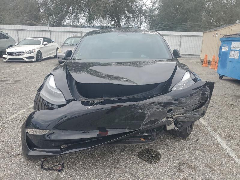 95551825 :رقم المزاد ، 5YJ3E1EC7PF681115 vin ، 2023 Tesla Model 3 مزاد بيع