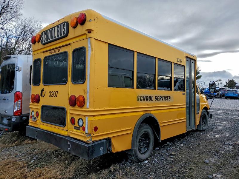2011 Chevrolet School Bus მანქანა იყიდება აუქციონზე, vin: 1GB0G2BA1B1108321, აუქციონის ნომერი: 87094685
