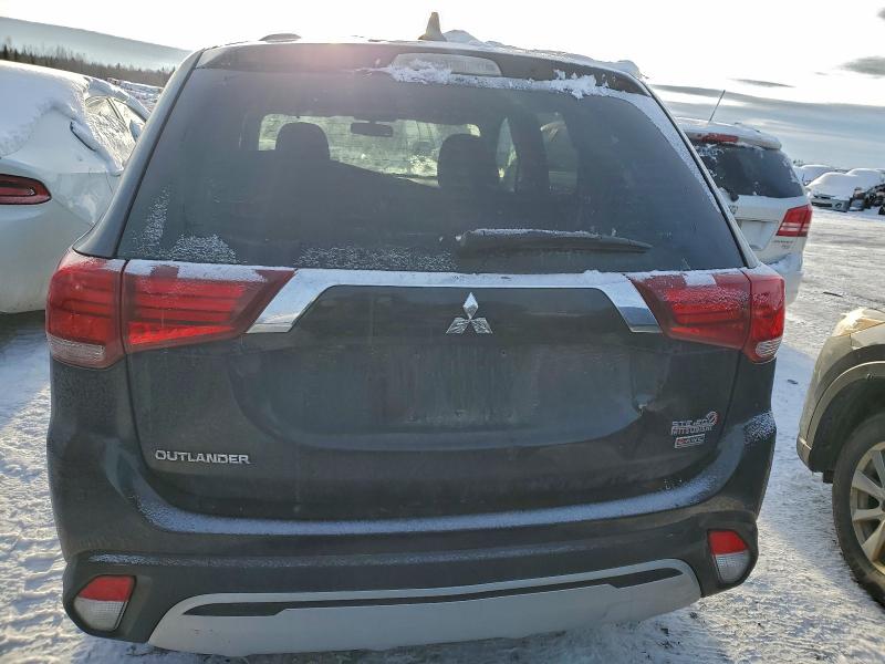 95447055 :رقم المزاد ، JA4AZ2A34LZ611609 vin ، 2020 Mitsubishi Outlander مزاد بيع
