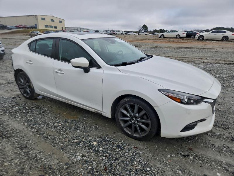 Aukcja sprzedaży 2018 Mazda 3, vin: 3MZBN1V30JM211570, numer aukcji: 93603805