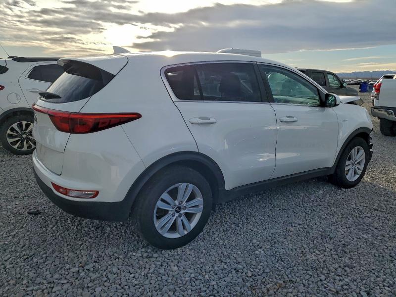 Продаж на аукціоні авто 2017 Kia Sportage L, vin: KNDPMCAC4H7270073, номер лоту: 97141185