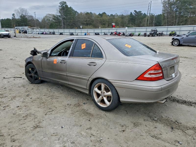 Продажа на аукционе авто 2004 Mercedes-benz C, vin: WDBRF40J04A589801, номер лота: 95148855