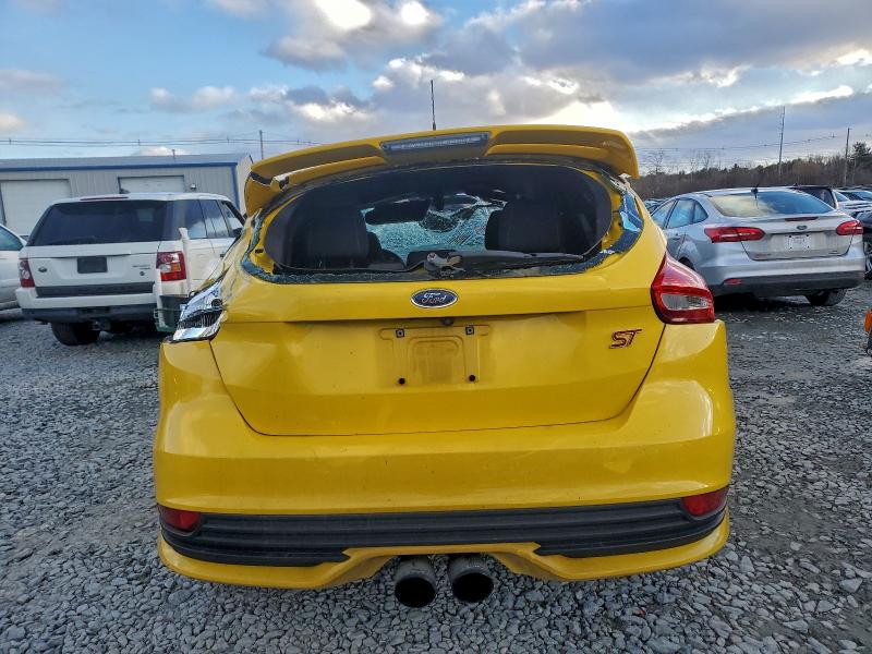 2017 Ford Focus მანქანა იყიდება აუქციონზე, vin: 1FADP3L95HL200719, აუქციონის ნომერი: 92057155