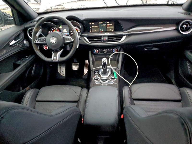 97716625 :رقم المزاد ، ZASPAKEV8P7D67930 vin ، 2023 Alfa Romeo Stelvio مزاد بيع