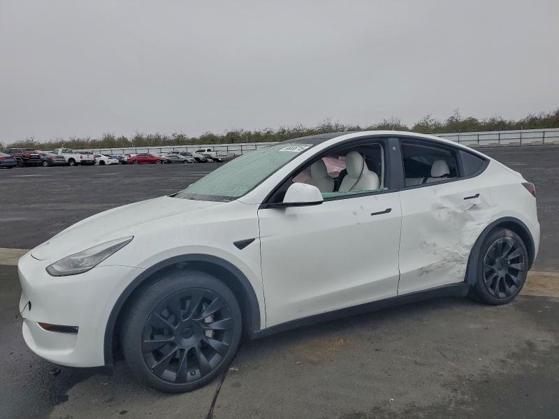 Auction sale of the 2023 Tesla Model Y, vin: 7SAYGDEE8PA103530, lot number: 96836715