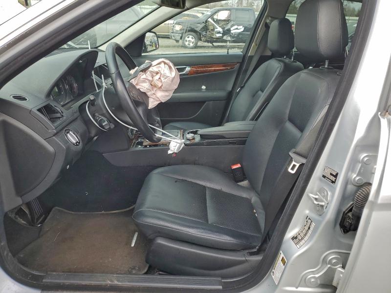 2009 Mercedes-benz C 300 4mat მანქანა იყიდება აუქციონზე, vin: WDDGF81X99F223662, აუქციონის ნომერი: 95890555