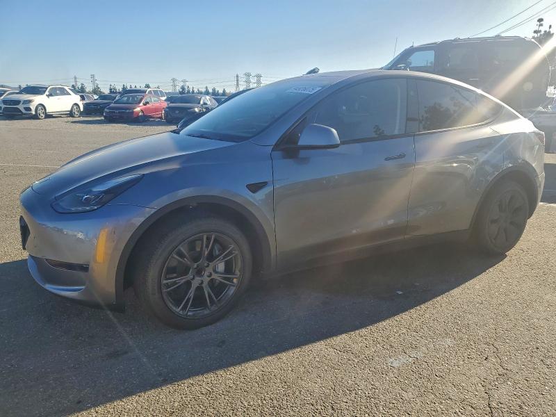 94926075 :رقم المزاد ، 7SAYGDED1RF195383 vin ، 2024 Tesla Model Y مزاد بيع