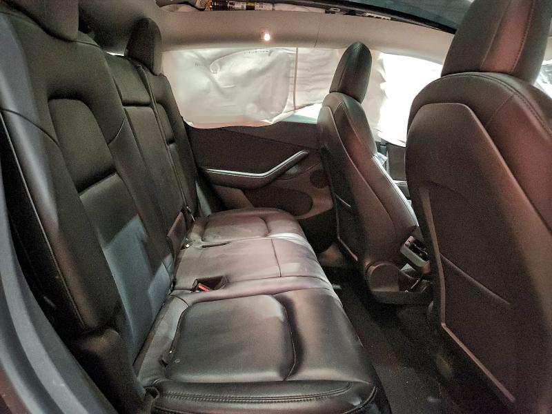Продажа на аукционе авто 2022 Tesla Model Y, vin: 7SAYGAEEXNF336825, номер лота: 97742765