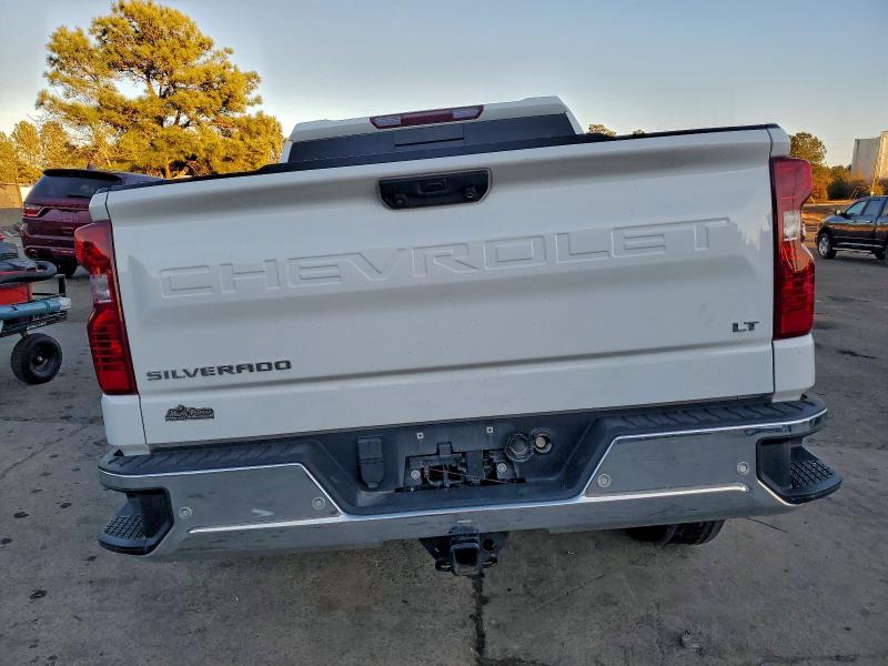 Продажа на аукционе авто 2024 Chevrolet Silverado, vin: 2GCUDDED4R1244230, номер лота: 97302235
