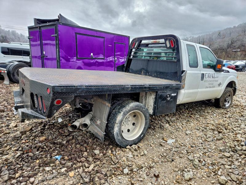 2011 Ford F250 Super მანქანა იყიდება აუქციონზე, vin: 1FT7X2BT4BEB48073, აუქციონის ნომერი: 92927515