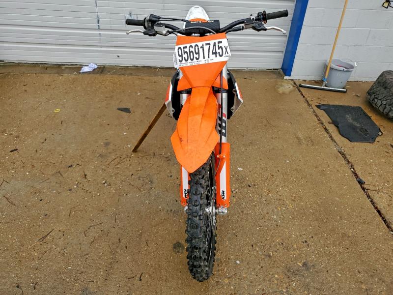 54912686 :رقم المزاد ، VBKSXP233PM315588 vin ، 2023 Ktm 300 مزاد بيع