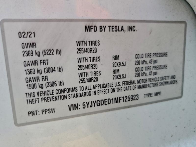 97827715 :رقم المزاد ، 5YJYGDED1MF125923 vin ، 2021 Tesla Model Y مزاد بيع