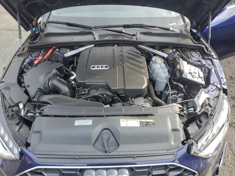 2024 Audi A4 Premium მანქანა იყიდება აუქციონზე, vin: WAUDAAF40RN002715, აუქციონის ნომერი: 96535385