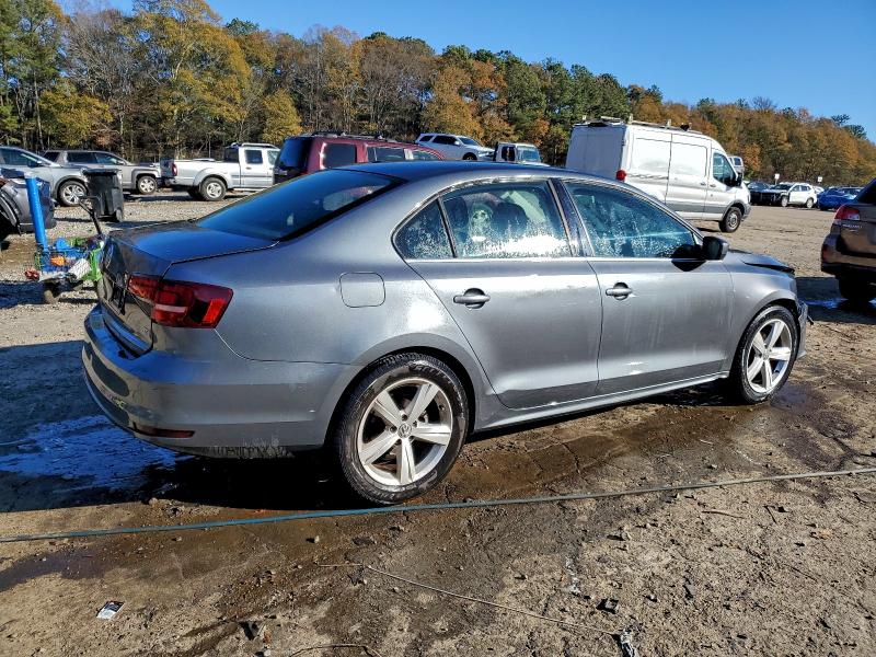 96033635 :رقم المزاد ، 3VW2B7AJXHM341818 vin ، 2017 Volkswagen Jetta مزاد بيع