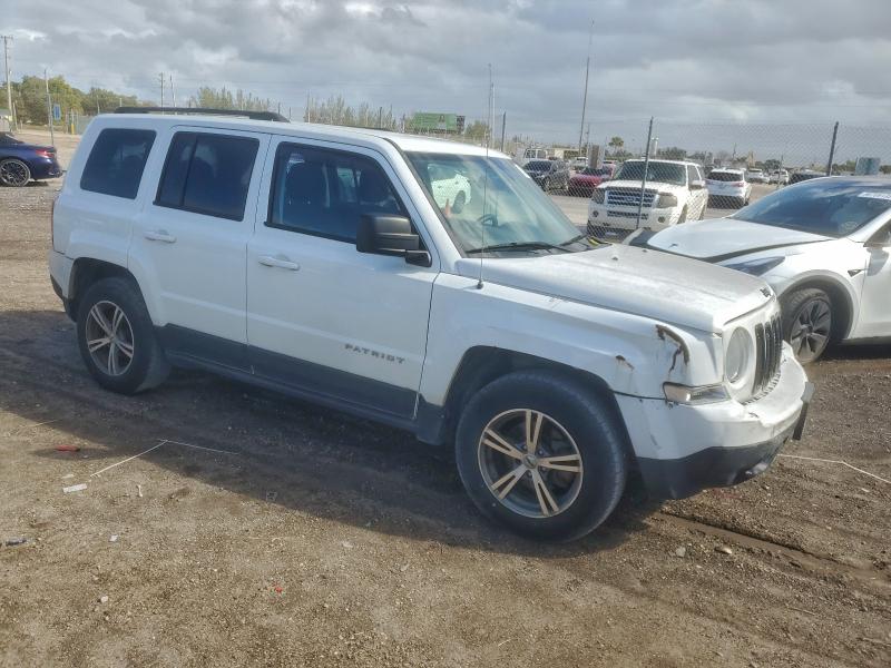 97079105 :رقم المزاد ، 1C4NJPBB6HD120240 vin ، 2017 Jeep Patriot Sp مزاد بيع