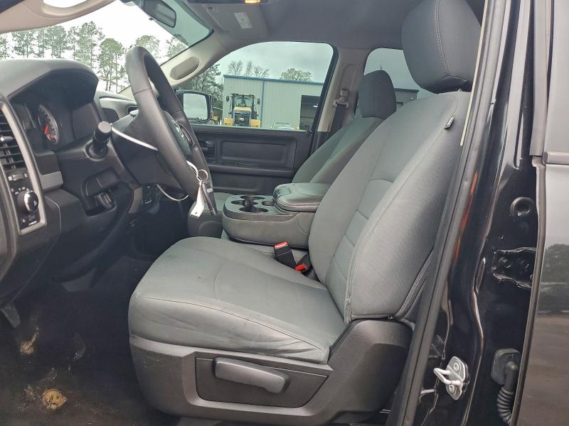 94984575 :رقم المزاد ، 1C6RR7KT2JS148242 vin ، 2018 Ram 1500 مزاد بيع