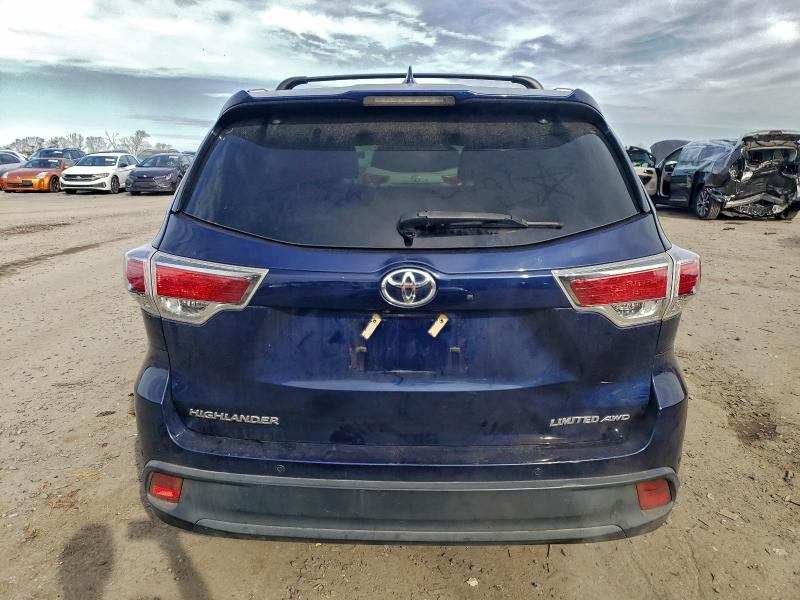 Auction sale of the 2016 Toyota Highlander, vin: 5TDDKRFH9GS288380, lot number: 95519515