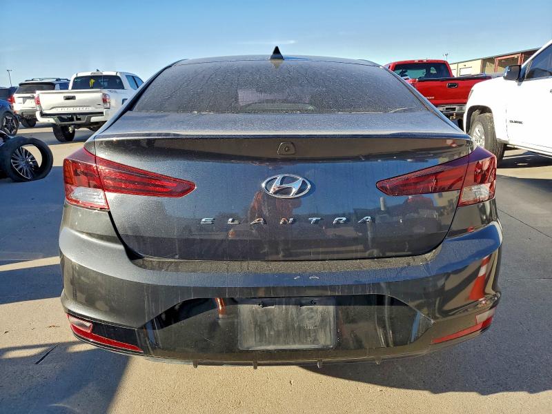 2020 Hyundai Elantra მანქანა იყიდება აუქციონზე, vin: 5NPD84LF7LH567752, აუქციონის ნომერი: 95862425