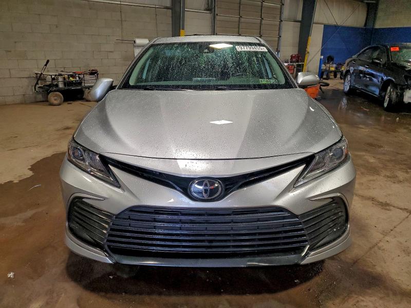 Продаж на аукціоні авто 2024 Toyota Camry Le, vin: 4T1R11AK1RU886549, номер лоту: 97799455