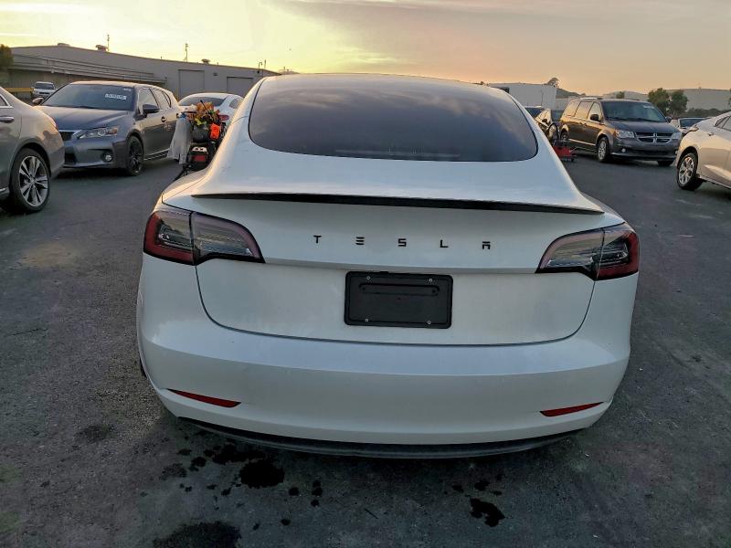 Auction sale of the 2022 Tesla Model 3, vin: 5YJ3E1EA7NF167664, lot number: 95686855