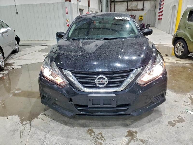 2017 Nissan Altima მანქანა იყიდება აუქციონზე, vin: 1N4AL3AP2HC223780, აუქციონის ნომერი: 94955085