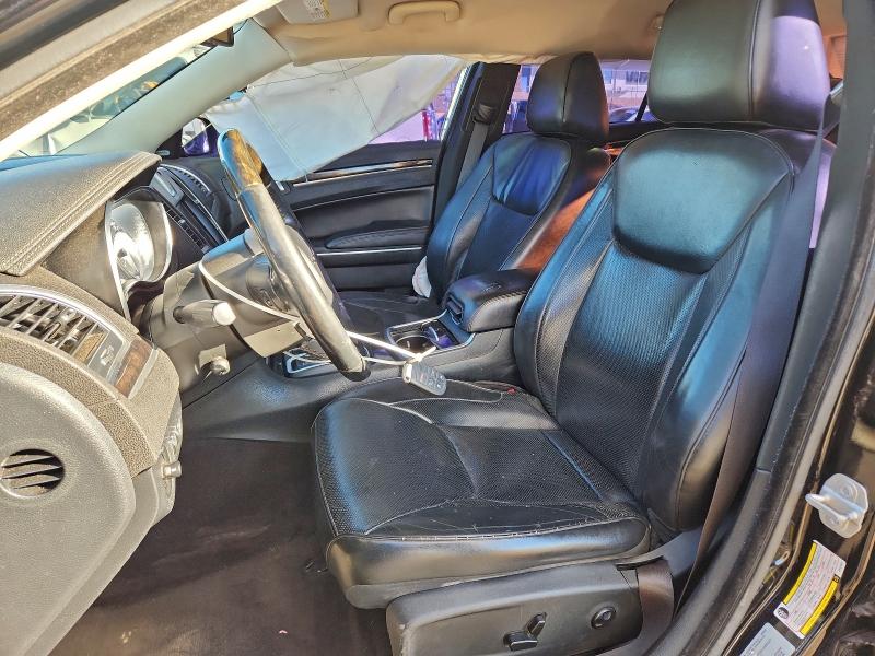 95033815 :رقم المزاد ، 2C3CCAEG3JH127021 vin ، 2018 Chrysler 300 مزاد بيع