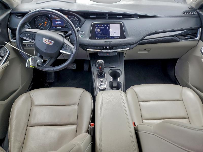 97442045 :رقم المزاد ، 1GYFZDR49LF122526 vin ، 2020 Cadillac Xt4 مزاد بيع