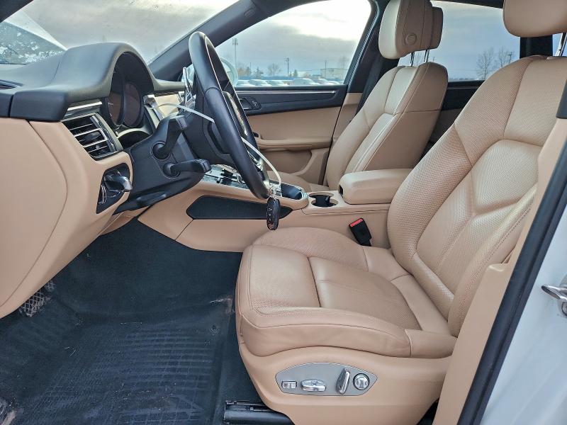 95101235 :رقم المزاد ، WP1AA2A50NLB11062 vin ، 2022 Porsche Macan مزاد بيع