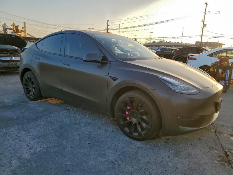 Продаж на аукціоні авто 2022 Tesla Model Y, vin: 7SAYGDEE6NF331395, номер лоту: 97769055
