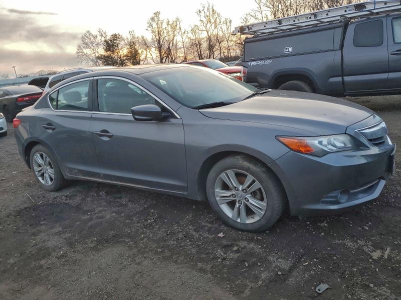 92349785 :رقم المزاد ، 19VDE3F70DE000045 vin ، 2013 Acura Ilx مزاد بيع