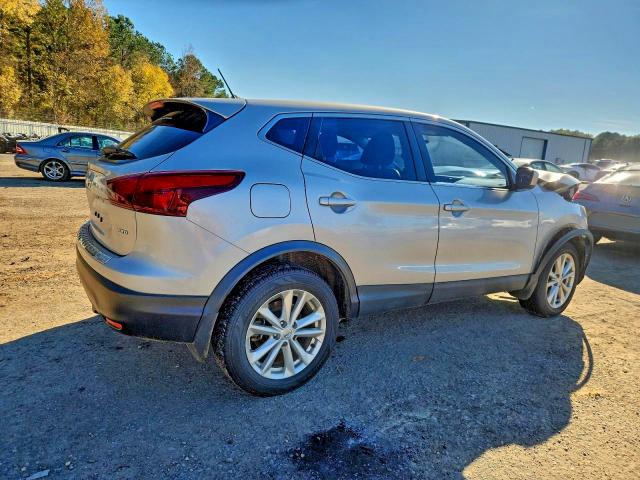 Продажа на аукционе авто 2017 Nissan Rogue Sport, vin: JN1BJ1CR0HW114100, номер лота: 95549125