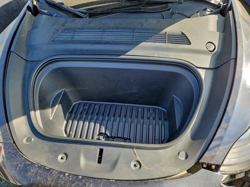 97499795 :رقم المزاد ، 7SAYGDEE0RF077320 vin ، 2024 Tesla Model Y مزاد بيع