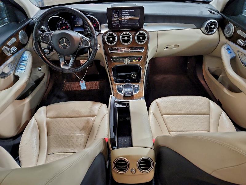 95952795 :رقم المزاد ، 55SWF4KB6HU206532 vin ، 2017 Mercedes-benz C مزاد بيع