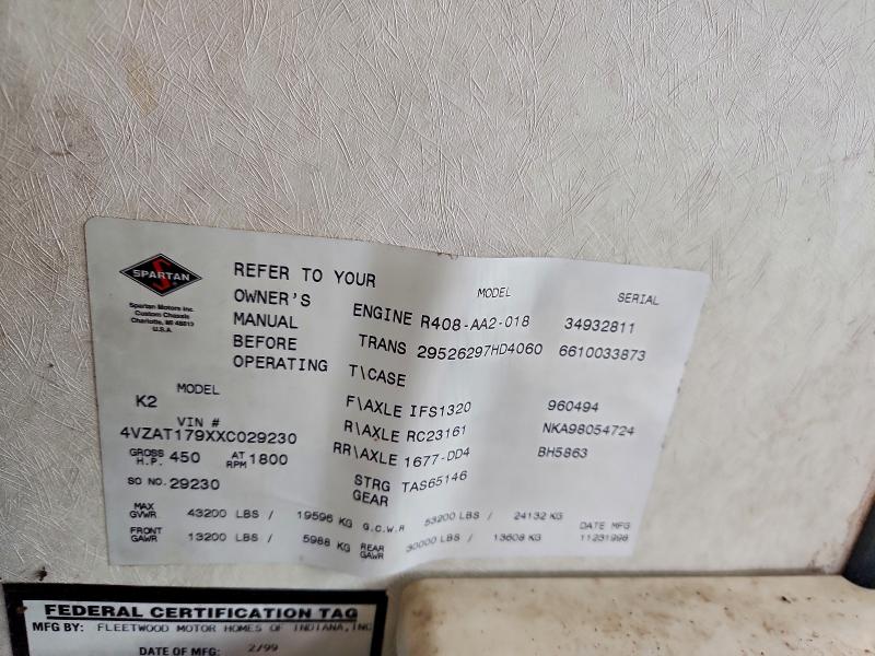 96179015 :رقم المزاد ، 4VZAT179XXC029230 vin ، 1999 Spartan Motors Motorhome مزاد بيع