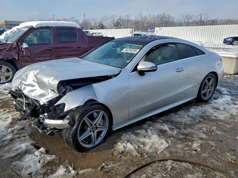 96294695 :رقم المزاد ، WDD1J6FBXJF039082 vin ، 2018 Mercedes-benz E مزاد بيع