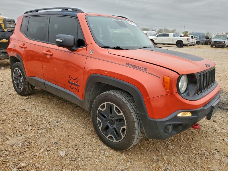 2017 Jeep Renegade მანქანა იყიდება აუქციონზე, vin: ZACCJBCB6HPF76085, აუქციონის ნომერი: 94746735