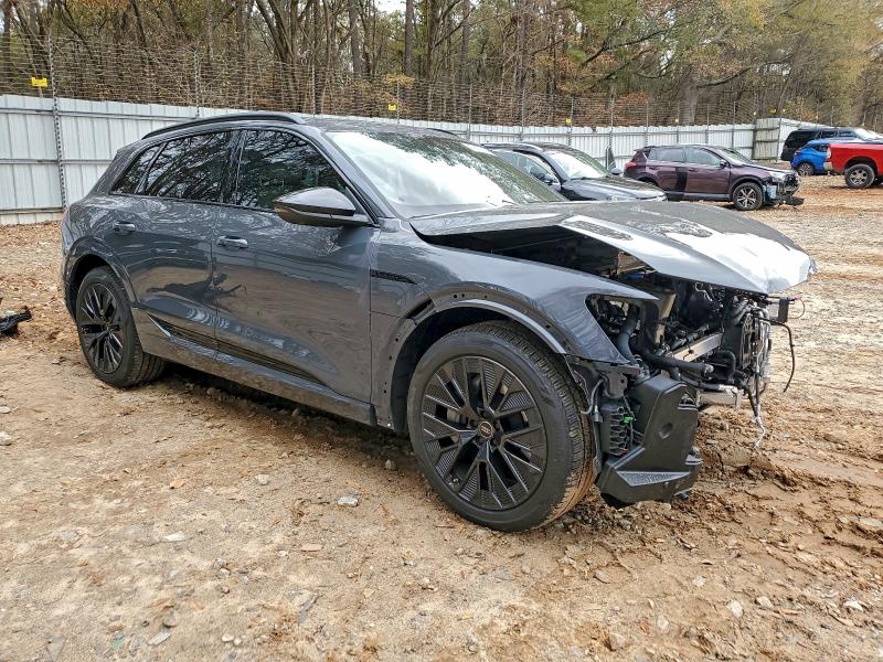 Продажа на аукционе авто 2024 Audi Q8 E-tron, vin: WA16AAGE1RB040470, номер лота: 97819055